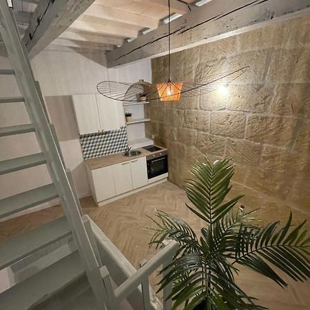 Greenery Apartment Meynes ภายนอก รูปภาพ